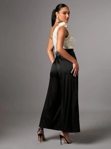 SHEIN BAE 單肩3D花闊腿連體褲 - 黑色 - 查看 3