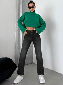 Solid Straight Leg Cropped Jeans