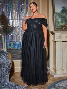 Glamaker Plus Off Shoulder Contrast Sequin Mesh Formal Dress - Black - View 3