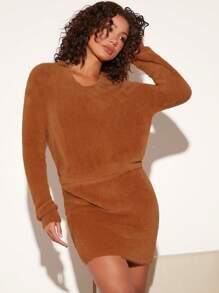 SHEIN BASICS 素色絨毛針織短款毛衣&針織短裙 - 棕色 - 查看 4