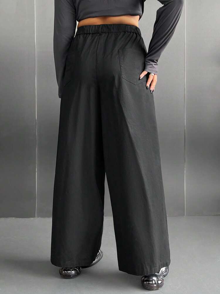 Plus Letter Graphic Wide Leg Pants