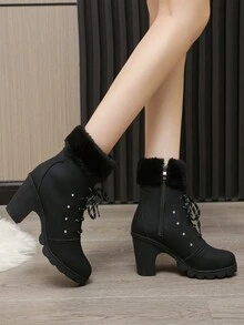 女款黑色高跟短靴及踝靴鏤空鉚釘細部尖頭踝靴pu皮坡跟歐美韓日系冬季 - 黑色 - 查看 2