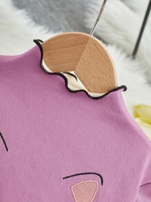 SHEIN 女大童卡通刺繡小高領加絨內裏T恤 - 紫色 - 查看 5