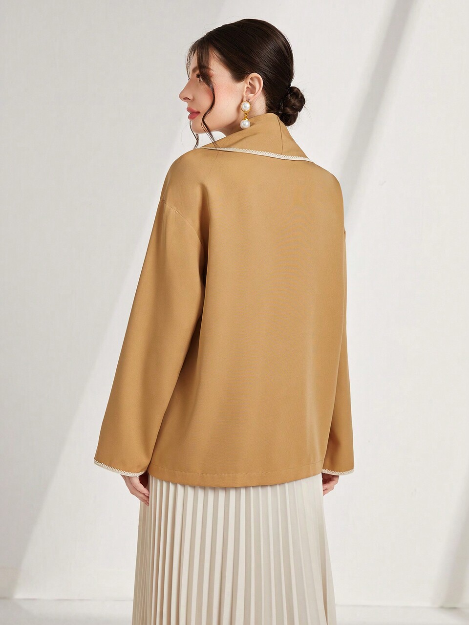 Contrast Binding Dual Pocket Tassel Trim Button Front Coat