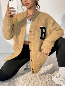 SHEIN EZwear Thư được vá Thả vai Áo khoác Teddy - màu nâu - Xem 5