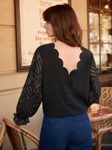 SHEIN Frenchy Lưới tương phản tay áo lá sen Cắt vỏ sò Nút Quay lại Áo sơ mi - màu đen - Xem 1