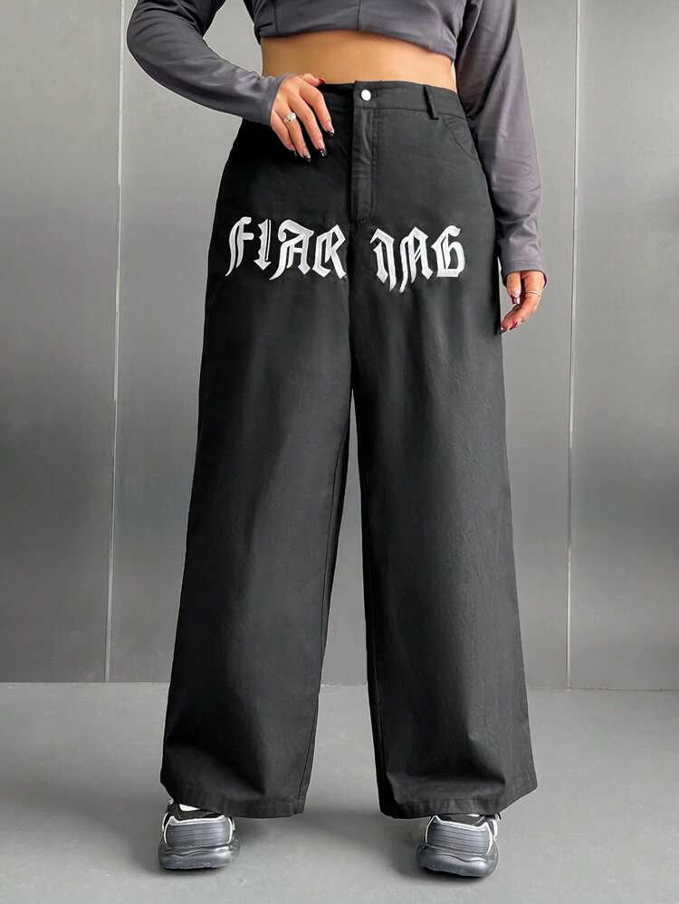 Plus Letter Graphic Wide Leg Pants