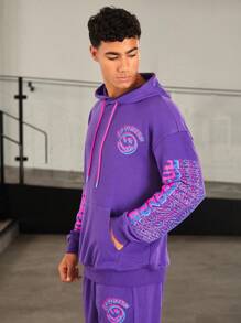 Manfinity VCAY Lỏng lẻo phù hợp Nam Lá thư In Hoodie Với Túi kangaroo Và Dây rút - Màu tím - Xem 6
