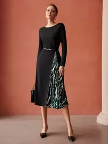 MOTF PREMIUM 拉鍊百褶中長裙（不含腰帶）