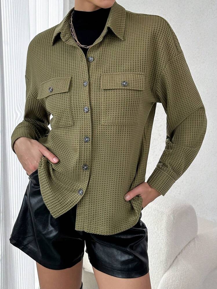 SHEIN Essnce 翻蓋口袋落肩袖外套 - 軍綠色 - 查看 1