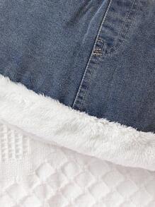 女嬰毛絨內襯夾克&半身裙&T恤