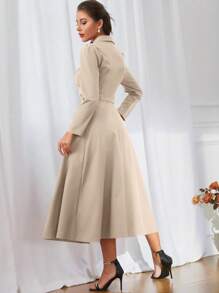 Modelyn 披肩领双排扣短款西装外套和裙子两件套