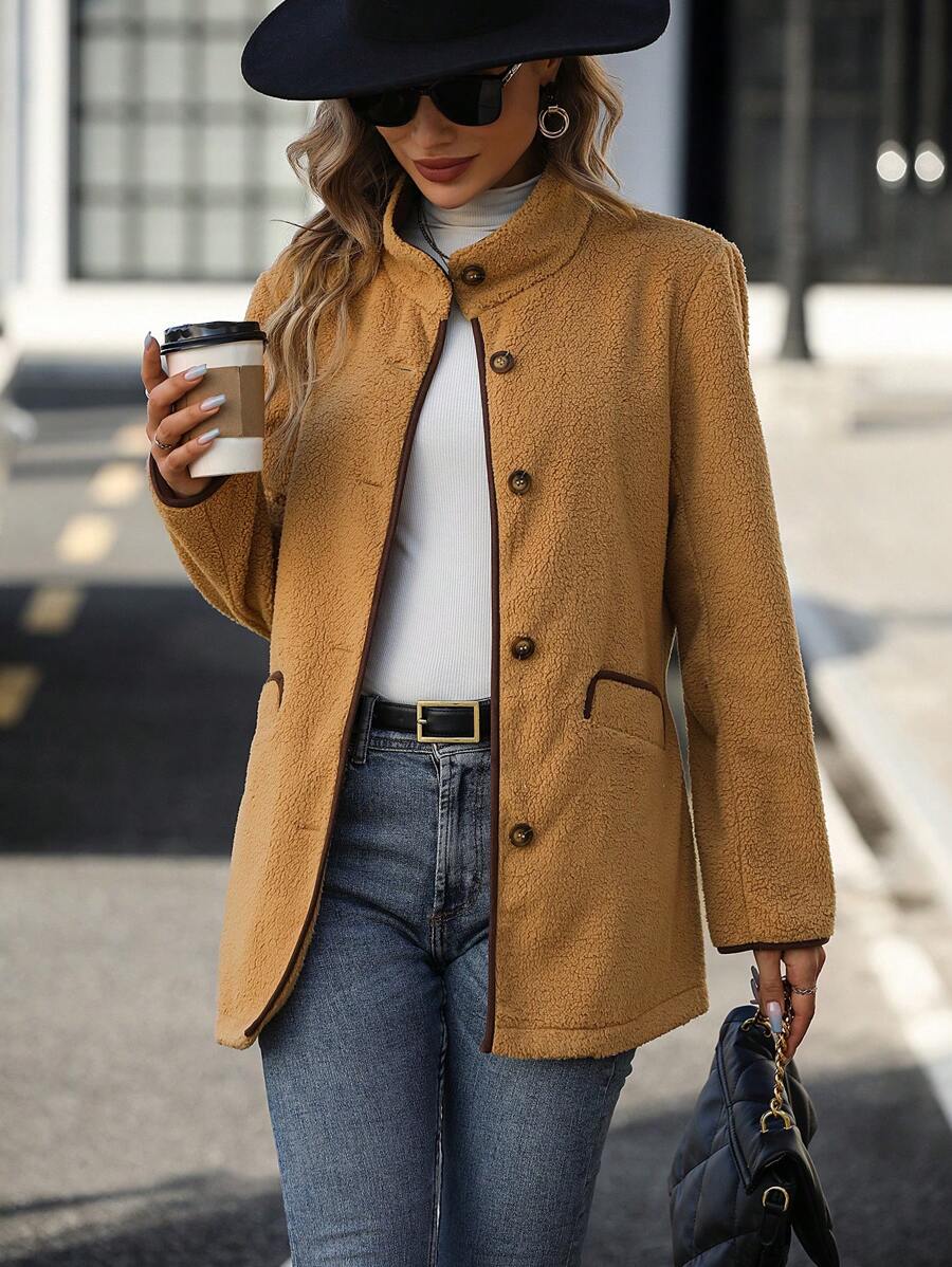 Chiquease 素色前紐扣外套 - 駝色 - 查看 1