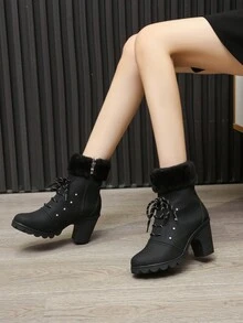 女款黑色高跟短靴及踝靴鏤空鉚釘細部尖頭踝靴pu皮坡跟歐美韓日系冬季 - 黑色 - 查看 4