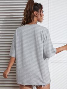 SHEIN EZwear 標語和人物圖案落肩T恤 - 灰色 - 查看 2