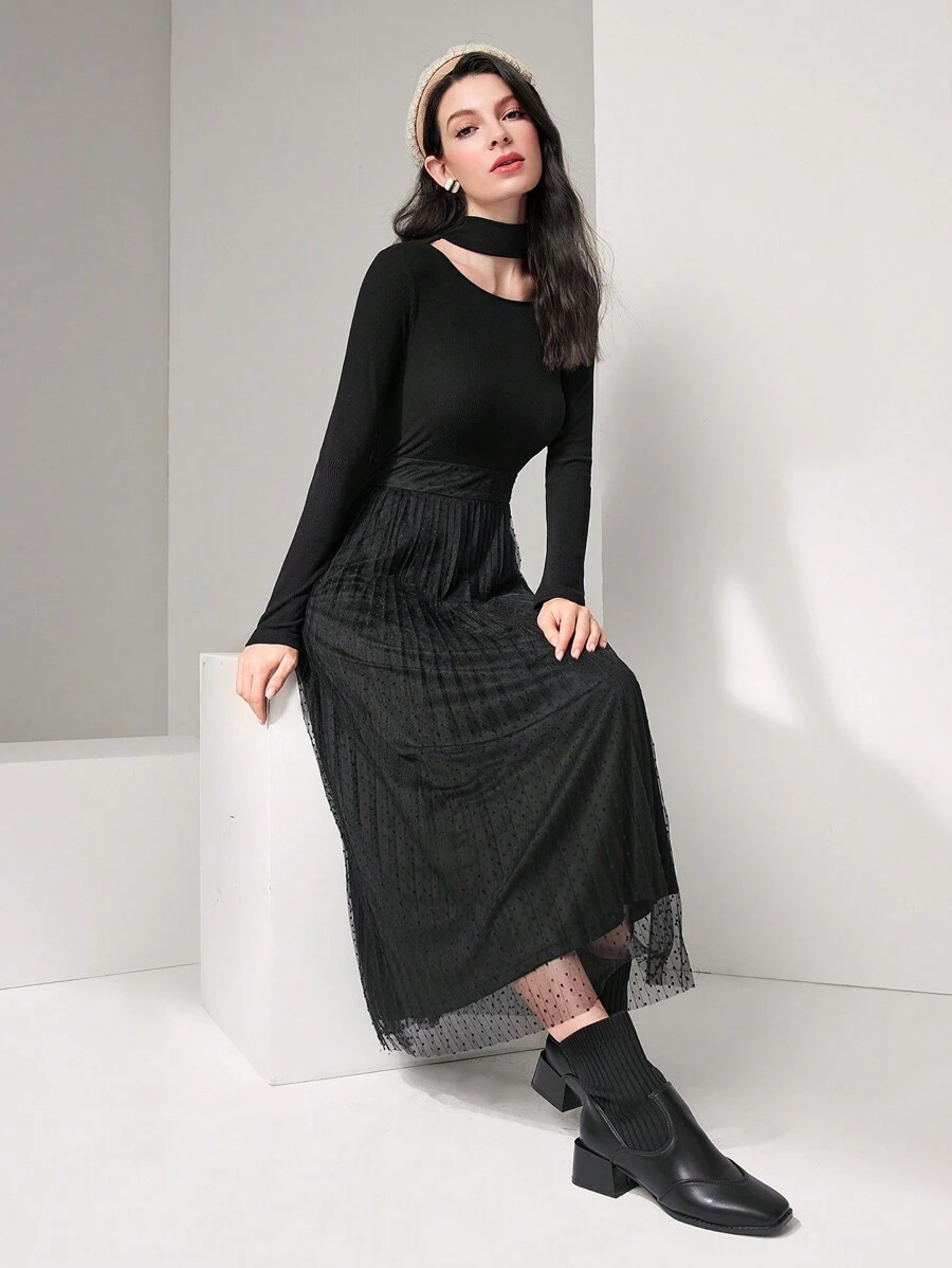 Seusyu 素色前鏤空網紗覆蓋洋裝 - 黑色 - 查看 1