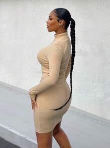 SHEIN SXY 小高領前繫帶緊身洋裝 - 杏色 - 查看 5