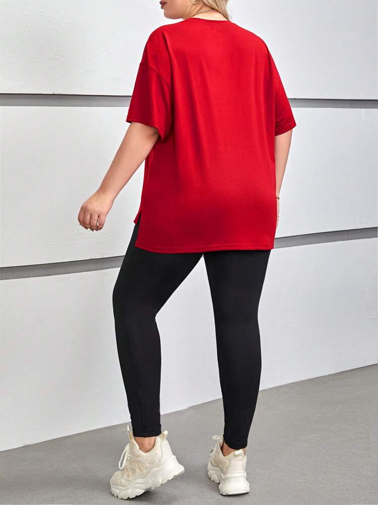 SHEIN EZwear Plus Letter Graphic Drop Shoulder Tee & Leggings - Rose Red - View 2