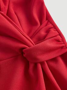 SHEIN MOD 素色扭結掛脖洋裝 - 紅色 - 查看 4