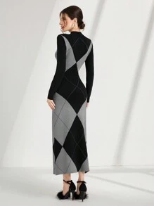 Mulvari Họa tiết Argyle Đầm Áo len - màu đen - Xem 2