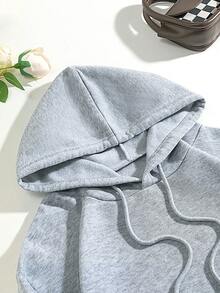 SHEIN EZwear Áo nỉ giữ nhiệt có dây rút, in khẩu hiệu, cỡ lớn, lót lông. - Xám - Xem 4
