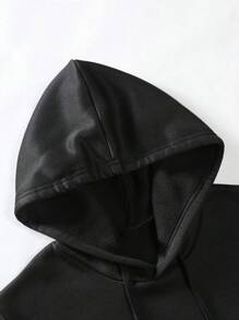 Manfinity Hypemode Nam Đồ họa Chữ cái Túi kangaroo Dây rút Hoodie - màu đen - Xem 4