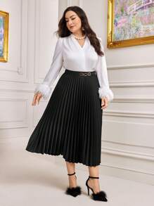 Modelyn 大碼毛茸茸袖口上衣&百褶半身裙不附腰帶 - 黑與白 - 查看 5