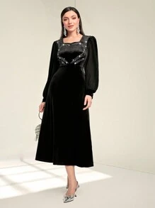 Modelyn Contrast Sequin Lantern Sleeve Velvet Dress - Black - View 3