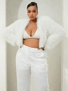 SHEIN SXY 大碼素色開門襟毛茸茸外套 - 白色 - 查看 1