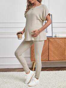 SHEIN 孕婦蝙蝠袖T恤&可調節腰圍緊身打底褲 - 杏色 - 查看 3