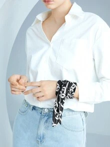 BizChic 鏈條圖案時尚百搭方形圍巾 - 黑色 - 查看 4