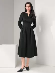 Mulvari 缺口領褶皺細節洋裝 - 黑色 - 查看 2