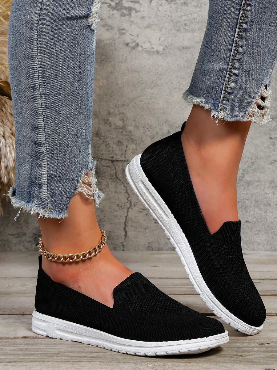 Fall/Winter New Comfortable Breathable Knitted Mesh Slip-On Sneakers, Fashionable Flat Casual Shoes - Black - View 1