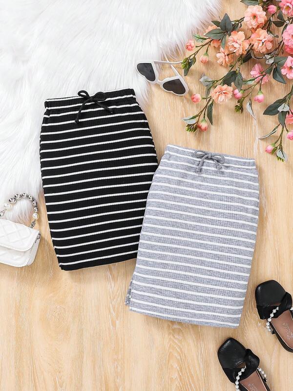 SHEIN Young Girl 2pcs Striped Print Knot Waist Rib-knit Skirt
