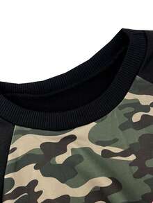 SHEIN Unity Camo Print Letter Graphic Raglan Sleeve Sweatshirt - Multicolor - View 3