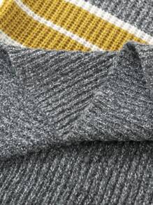 Manfinity Hypemode Hombres Jersey con patrón de rayas - Multicolor - Ver 3