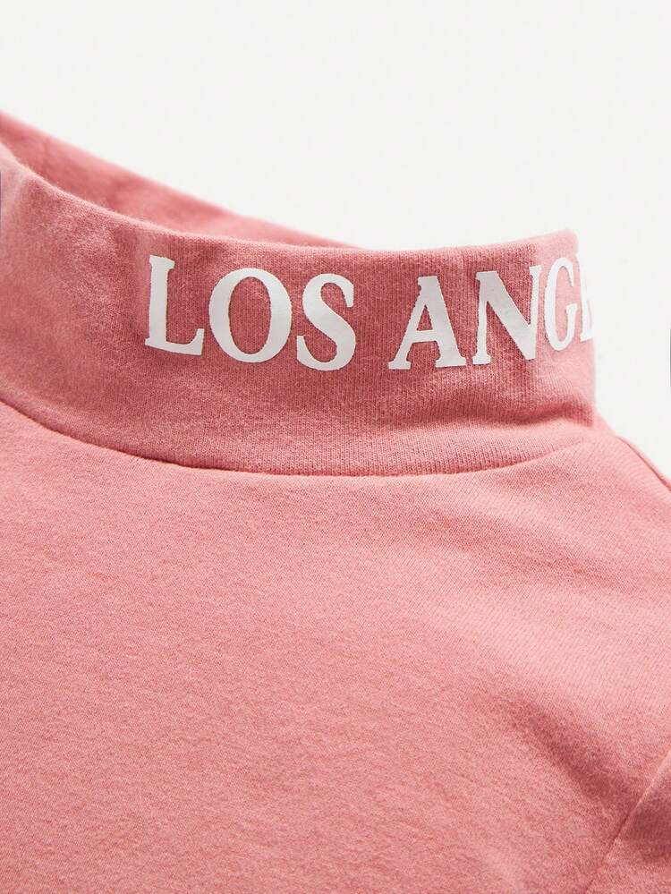 Baby Girl 2pcs Letter Graphic Mock Neck Tee