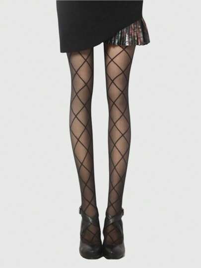 جوارب نسائية مربعة