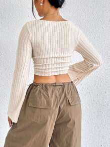SHEIN EZwear Ren Mộc nhĩ Tay áo kèn  Viền không đối xứng Áo phông Crop - Màu Khaki - Xem 3