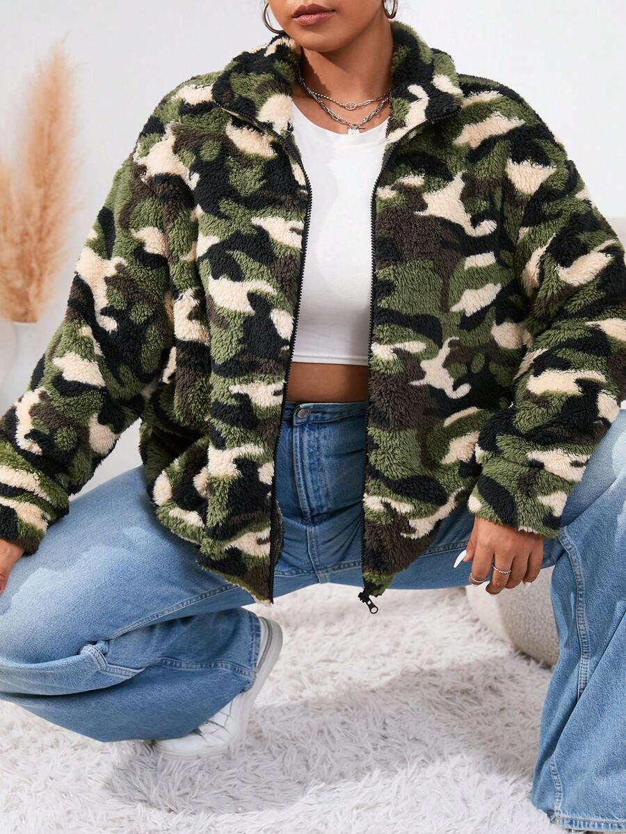 SHEIN EZwear 大碼迷彩圖案落肩袖毛絨夾克 - 彩色 - 查看 1