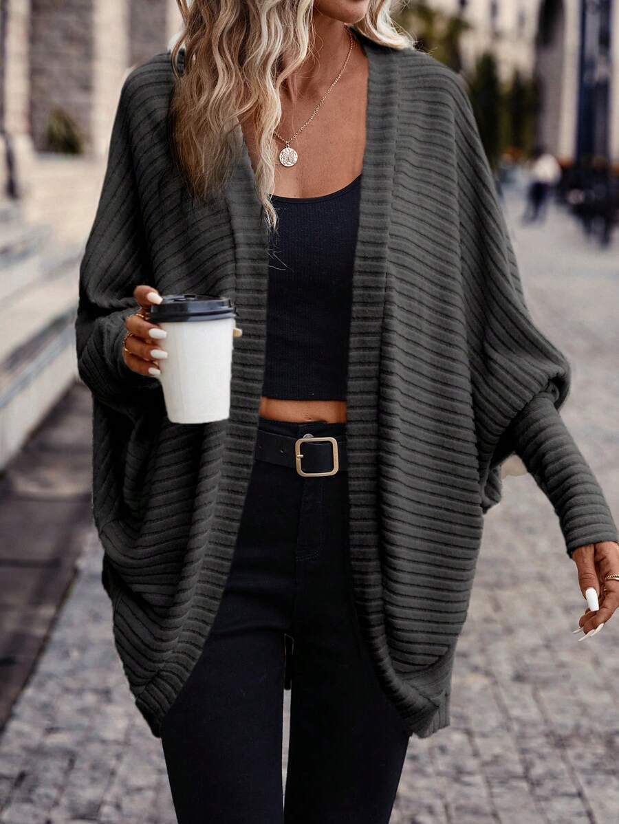 SHEIN Frenchy Abrigo de manga murciélago con parte delantera abierta - Blanco y Negro - Ver 1