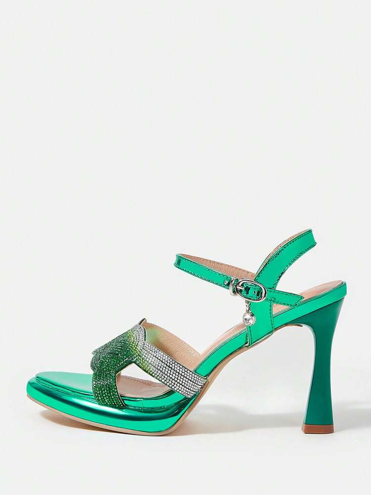 Fashionable Women's Sandals