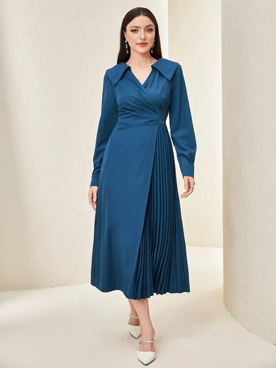 Modelyn 素色百褶細節前圍裹洋裝 - 藏蓝色 - 查看 1