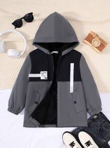 SHEIN Chàng trai trẻ Chi tiết Patched thư Khối màu Lót Teddy Áo trùm đầu - Xám - Xem 8