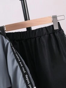 SHEIN Tween Boy Letter Tape Contrast Pocket Hoodie And Pants Casual Loose Suit Chic Outfits For Autumn/Winter