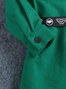 JUSTICE LEAGUE X SHEIN 年輕女孩超人閃電俠卡通字母圖案腰帶垂肩襯衫裙