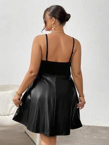 SHEIN Privé 大碼貝殼邊PU皮革吊帶洋裝