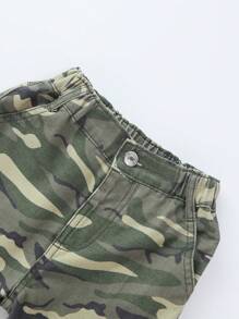 SHEIN Explorewe 男小童迷彩印花翻蓋口袋工裝牛仔褲