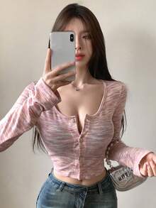 Dazy Star Thuốc nhuộm Không gian Nút Thông qua Áo phông Crop - Hồng - Xem 4