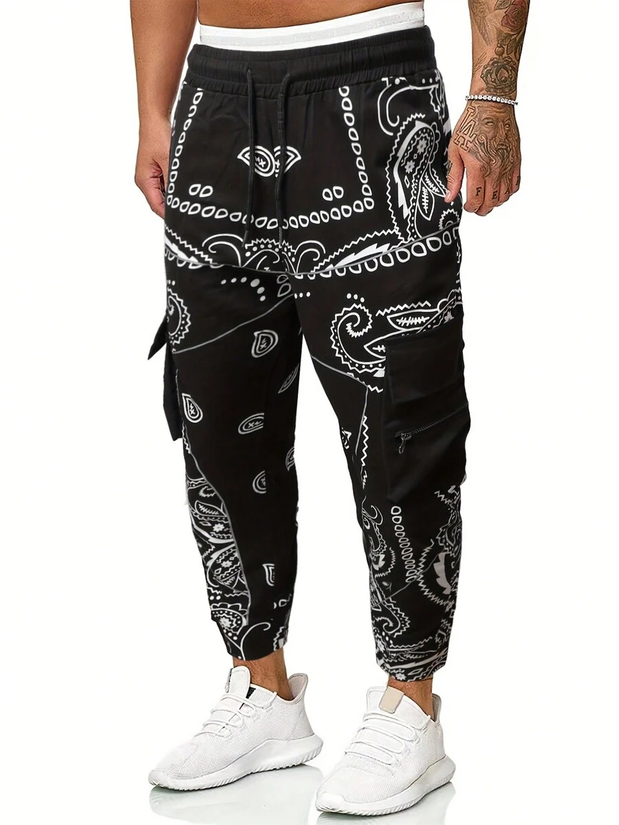 Manfinity Men Paisley Cargo Trousers - Black - View 1